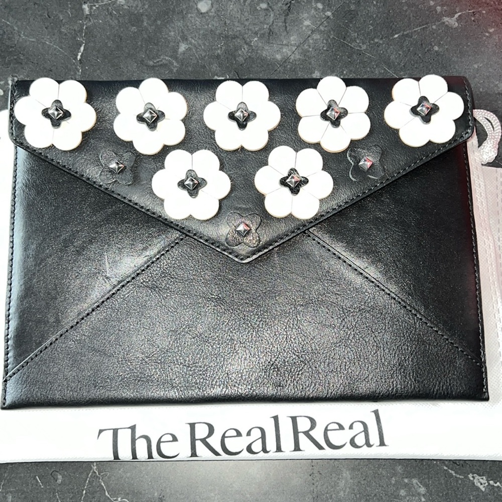 BNWT Envelope Purse